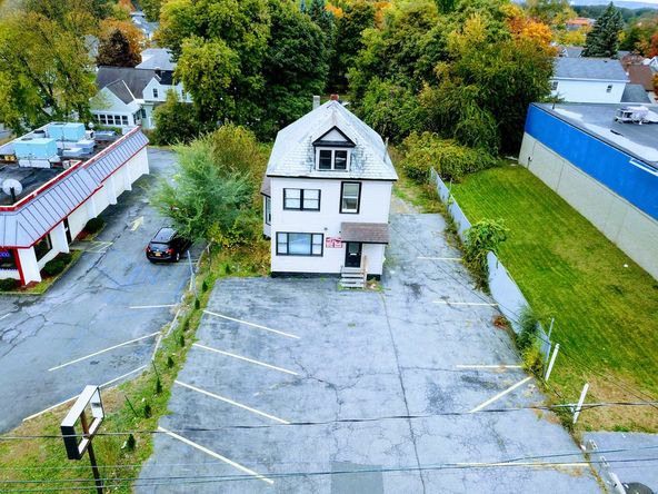 1708 State Street, Schenectady, NY 12304